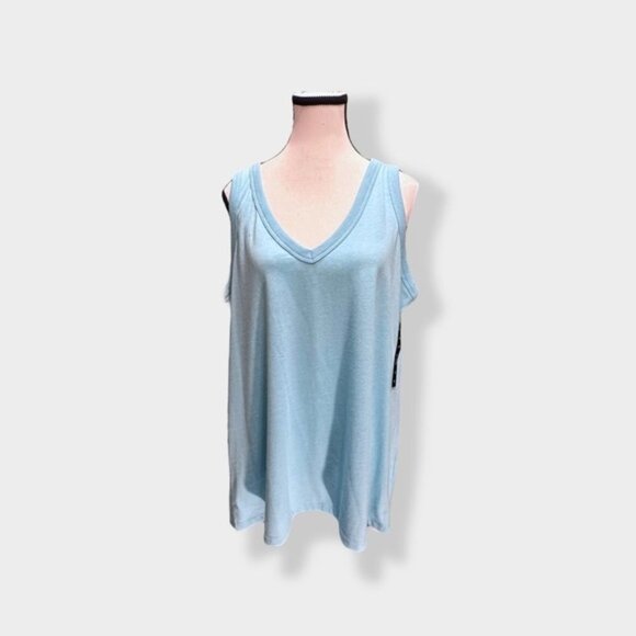 🆕 NWT Torrid Sky Blue Signature Girlfriend V Neck 0 L 12 - Picture 2 of 8